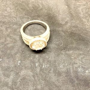 Bella Luce ring size 8 Sterling Silver